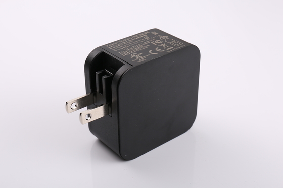 Ανώτατη προστασία OCP OVP OLP παραγωγής 30W φορτιστών ΣΥΝΕΧΏΝ PD USB τοίχων εναλλασσόμενου ρεύματος