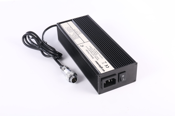 240W της EV μπαταριών ιονικός AA φορτιστών 60V αλκαλικός φορτιστής μπαταριών λίθιου